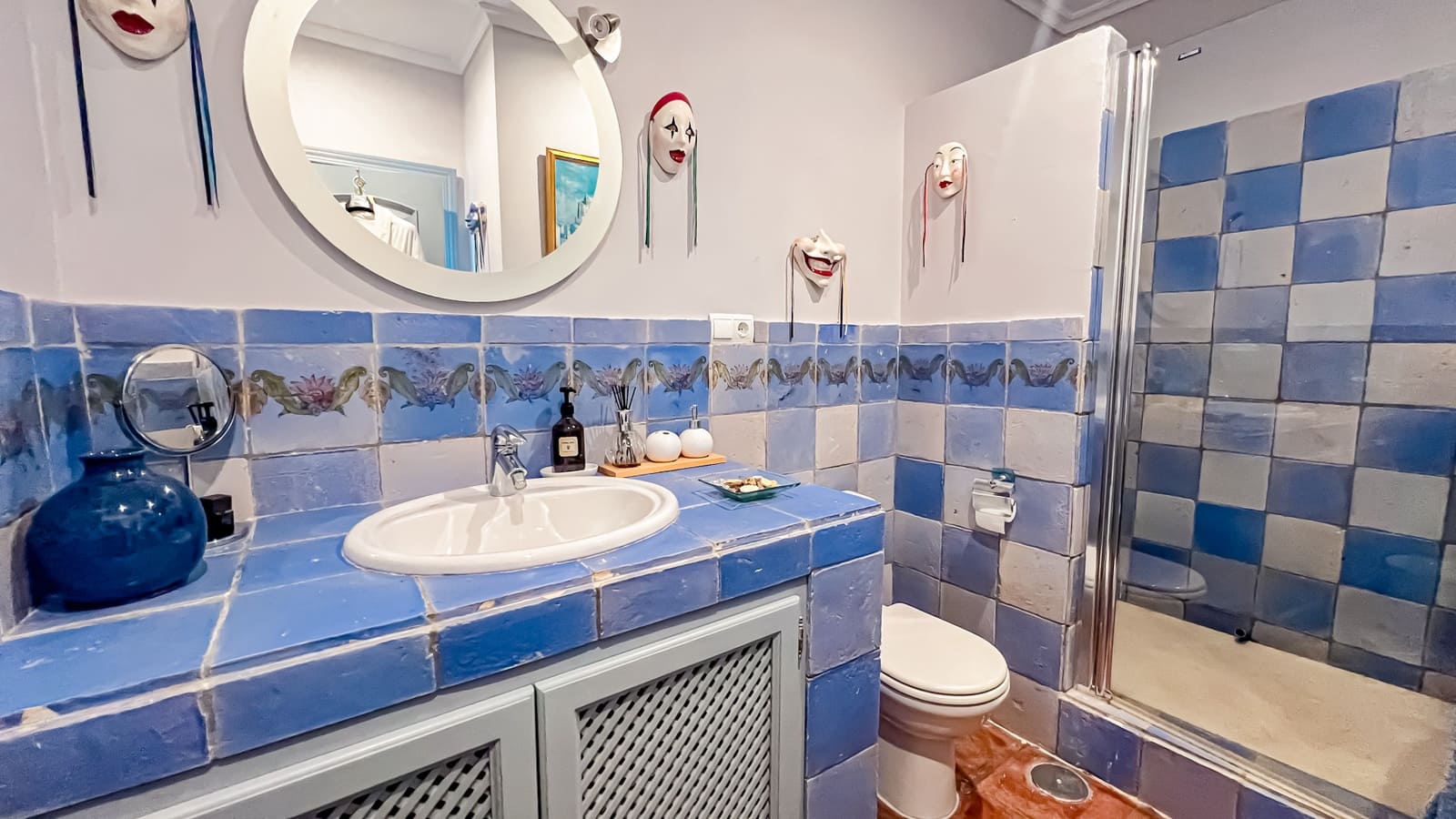 4 sypialnia Willa na sprzedaż w Istan z basenem garażem - 1 850 000 € (Ref: 9269819)