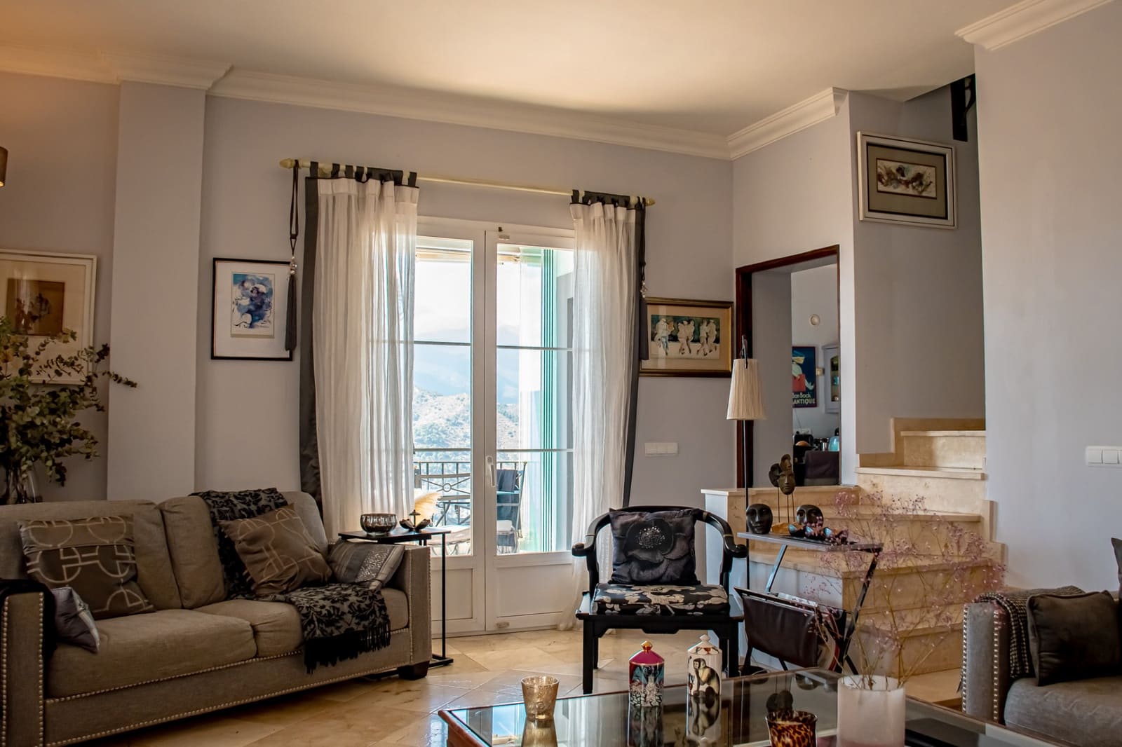 4 sypialnia Willa na sprzedaż w Istan z basenem garażem - 1 850 000 € (Ref: 9269819)