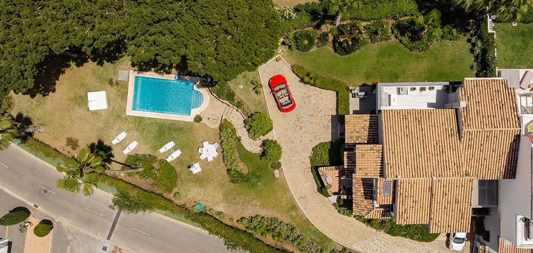 5 makuuhuone Huvila myytävänä paikassa La Quinta mukana uima-altaan 
autotalli - 1 999 000 € (Ref: 9272681)