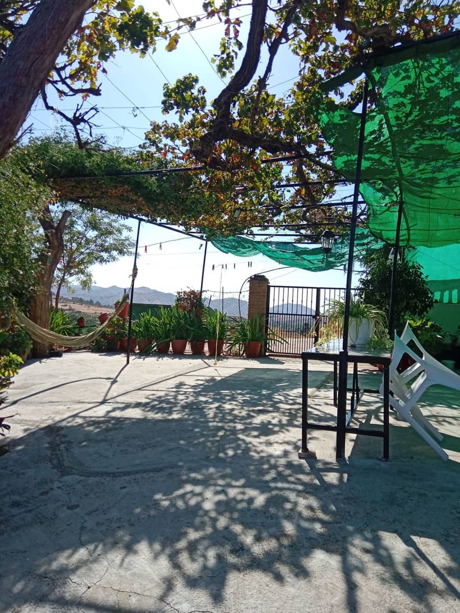 6 makuuhuone Maalaistalo myytävänä paikassa Alora mukana uima-altaan 
autotalli - 250 000 € (Ref: 9285287)