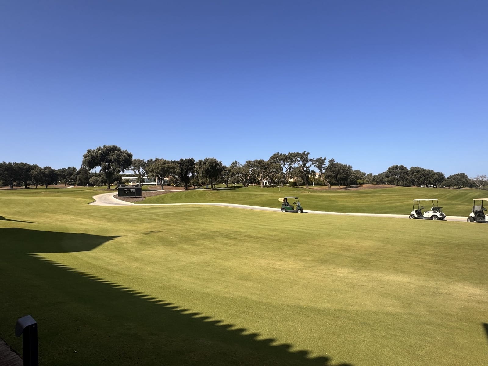 84 Zimmer Hotel zu verkaufen in Sotogrande mit Pool Garage - 9.500.000 € (Ref: 9301094)