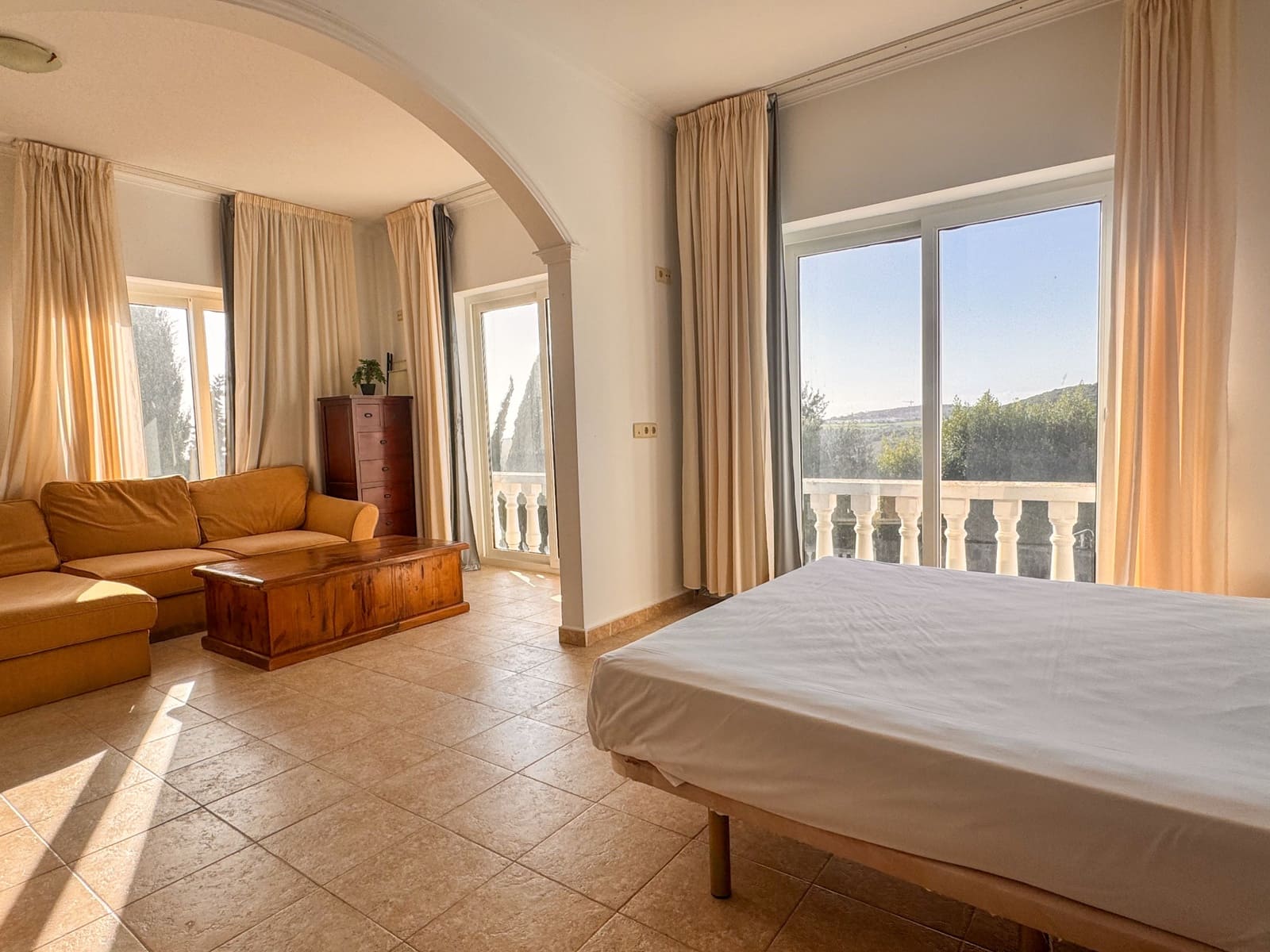 84 Zimmer Hotel zu verkaufen in Sotogrande mit Pool Garage - 9.500.000 € (Ref: 9301094)