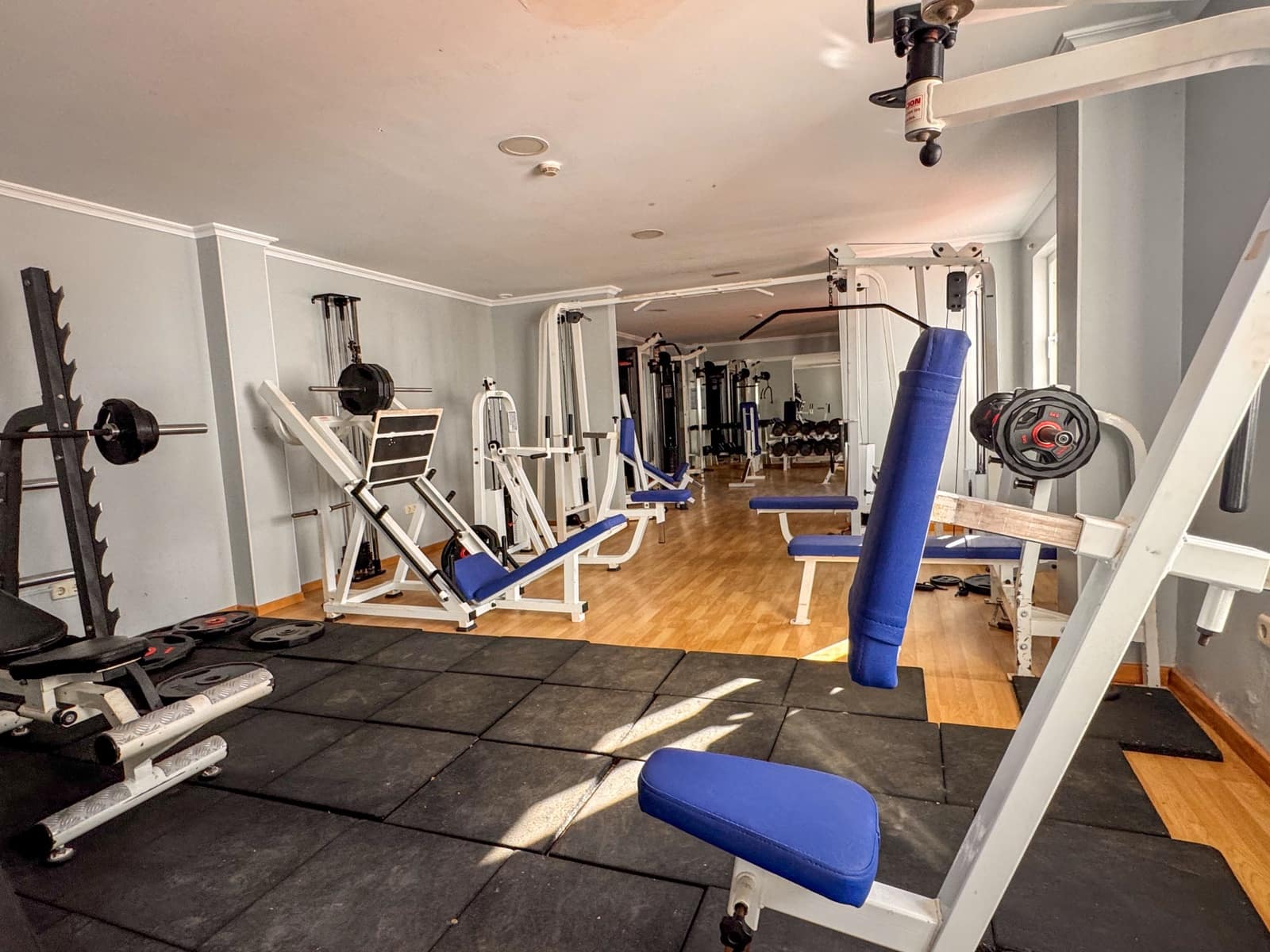 84 Zimmer Hotel zu verkaufen in Sotogrande mit Pool Garage - 9.500.000 € (Ref: 9301094)