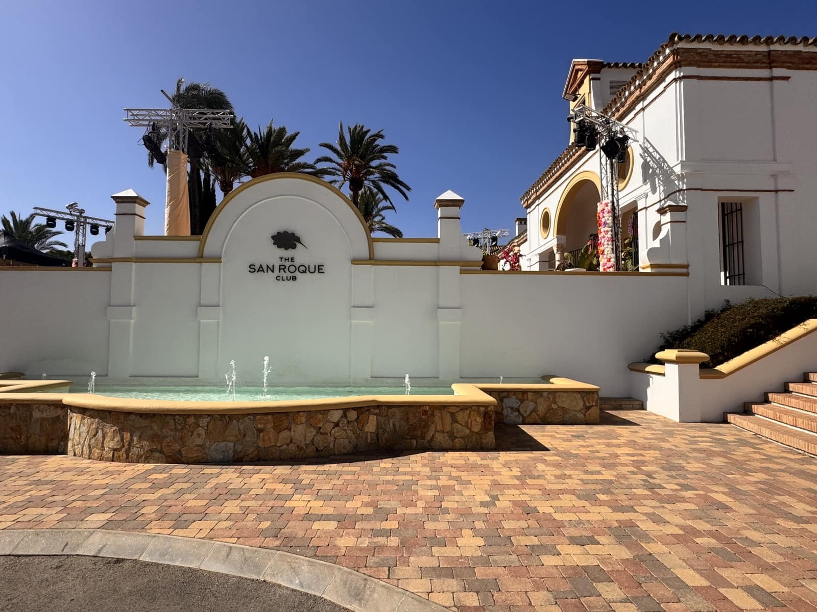 84 Zimmer Hotel zu verkaufen in Sotogrande mit Pool Garage - 9.500.000 € (Ref: 9301094)