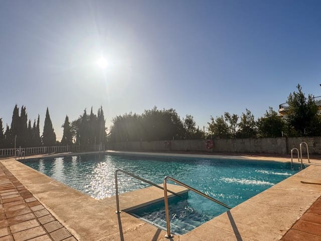 84 Zimmer Hotel zu verkaufen in Sotogrande, San Roque mit Pool Garage - 9.500.000 € (Ref: 9301094)