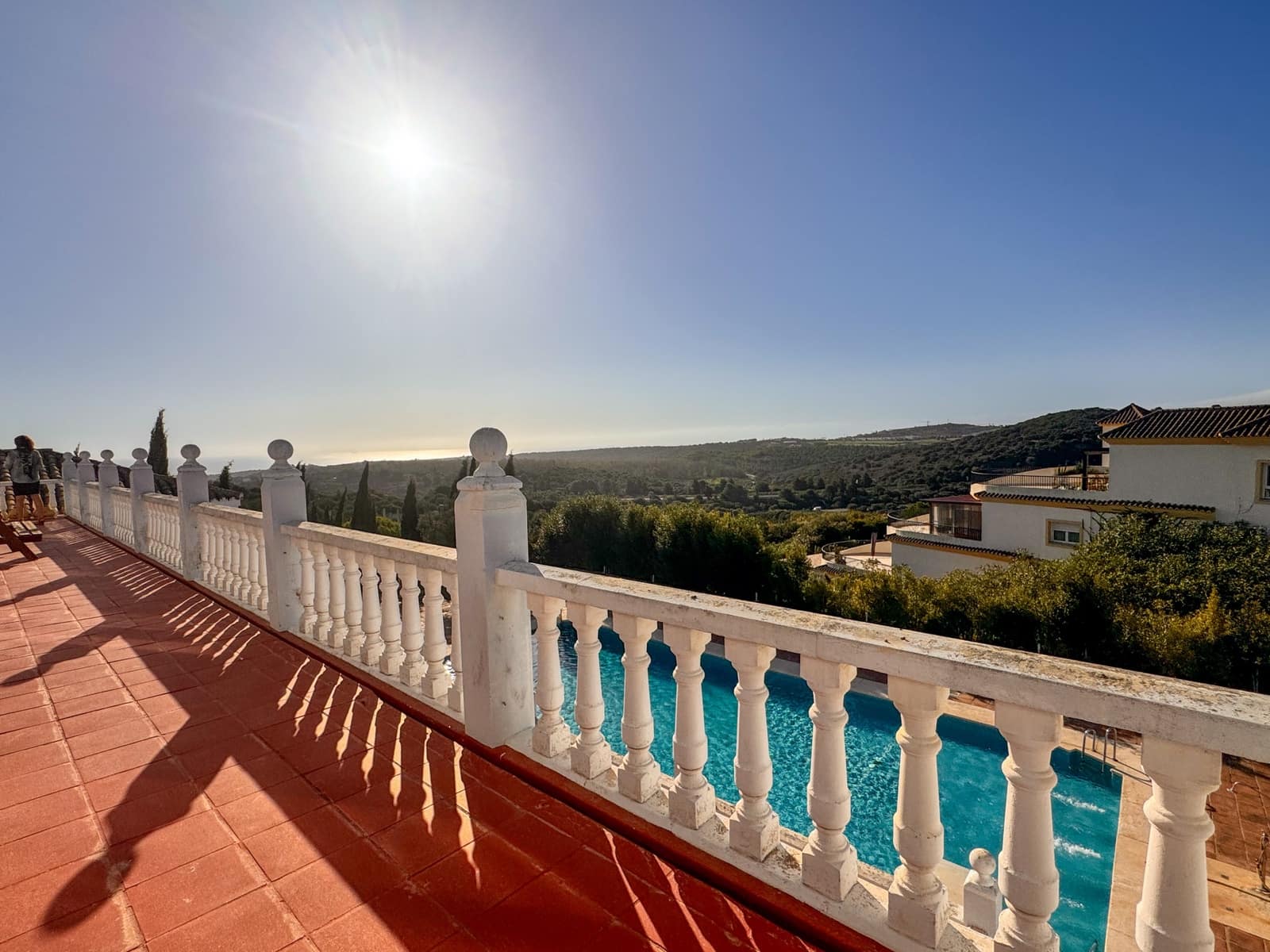 84 Zimmer Hotel zu verkaufen in Sotogrande mit Pool Garage - 9.500.000 € (Ref: 9301094)