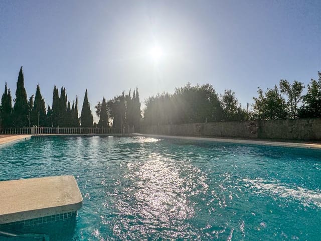 84 Zimmer Hotel zu verkaufen in Sotogrande, San Roque mit Pool Garage - 9.500.000 € (Ref: 9301094)