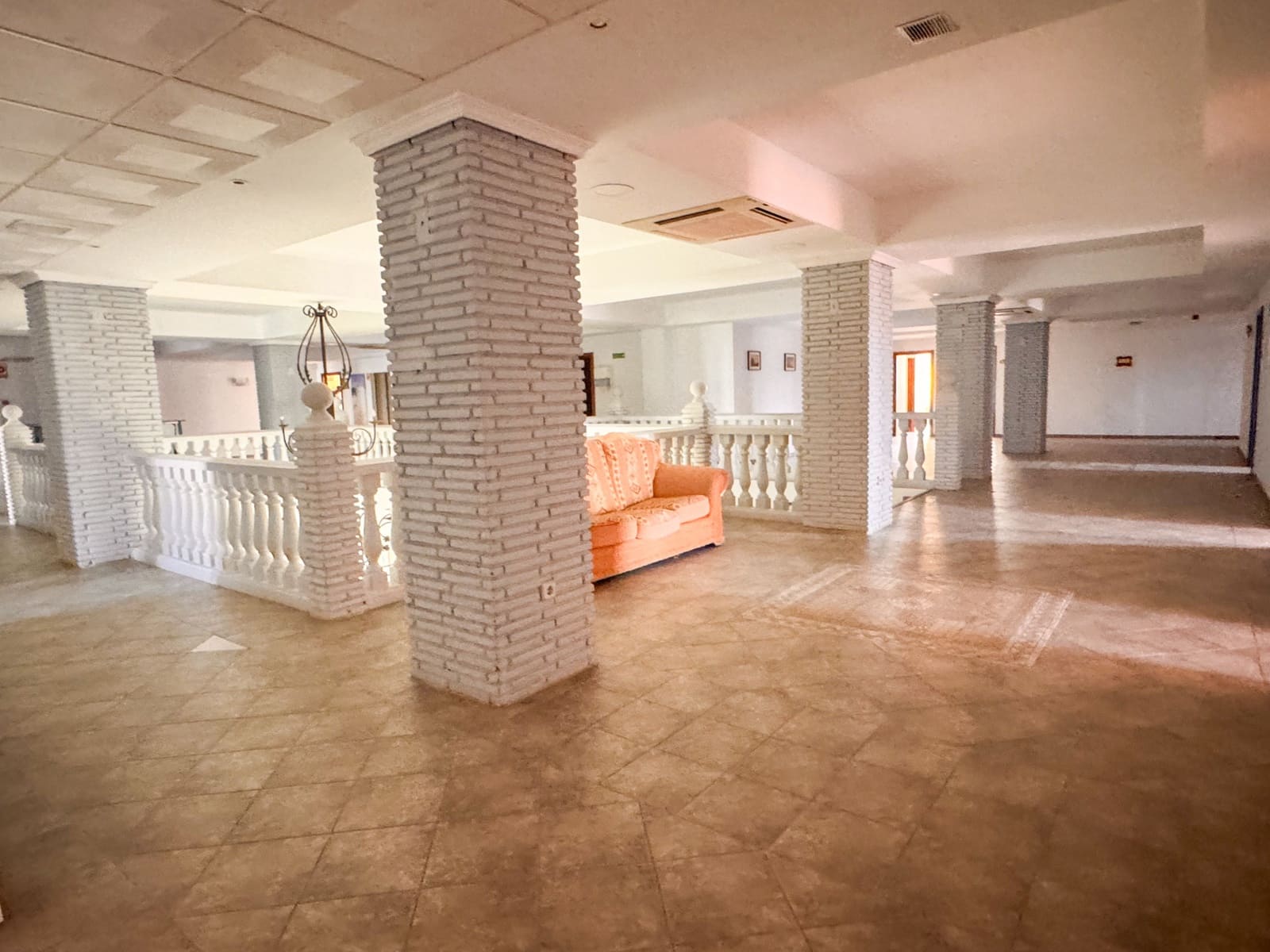 84 bedroom Hotel for sale in Sotogrande with pool garage - € 9,500,000 (Ref: 9301094)