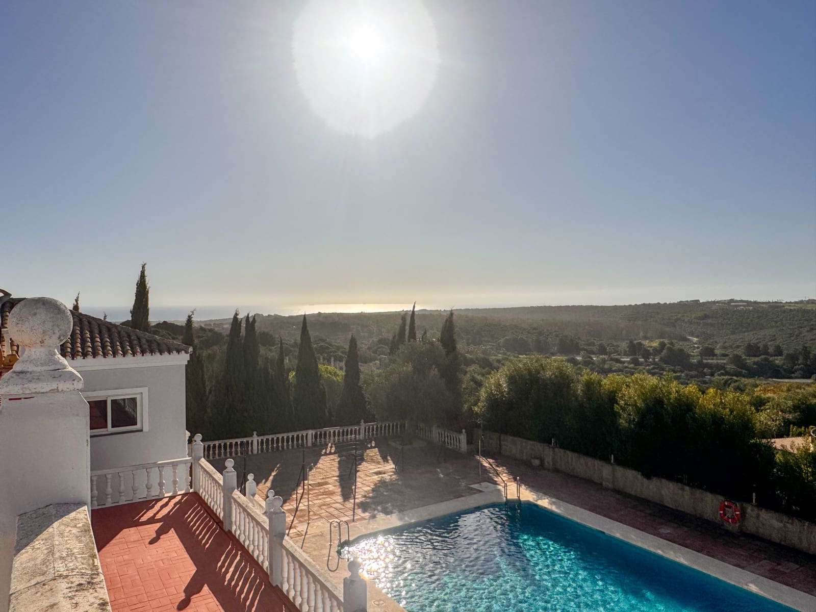 84 bedroom Hotel for sale in Sotogrande with pool garage - € 9,500,000 (Ref: 9301094)