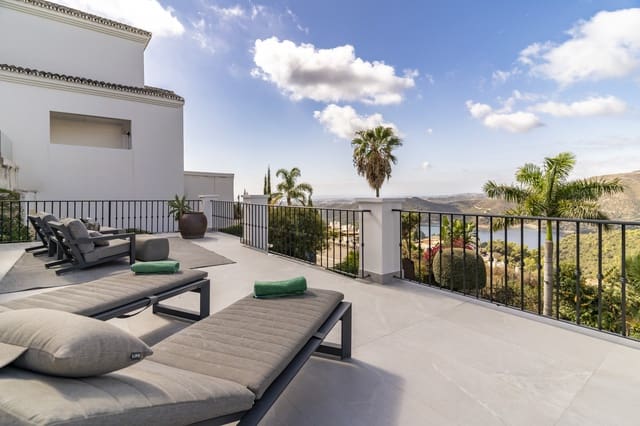 3 sovrum Villa till salu i Istán med pool garage - 1 695 000 € (Ref: 9305181)