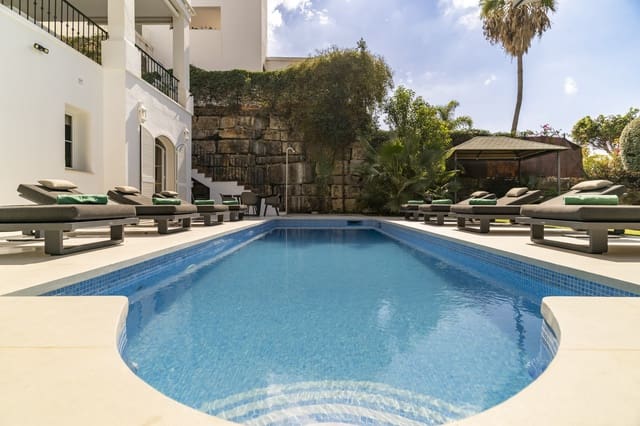 3 sovrum Villa till salu i Istán med pool garage - 1 695 000 € (Ref: 9305181)