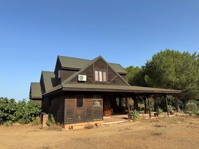 3 soveværelse Finca/Landehus til salg i La Cala de Mijas, Mijas med garage - € 795.000 (Ref: 9312950)