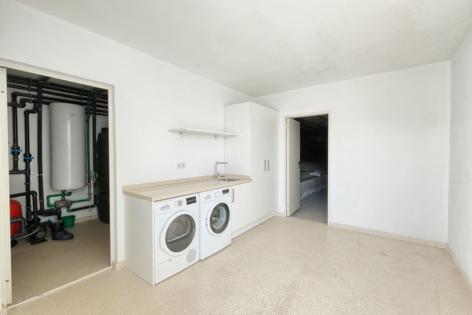 4 Zimmer Villa zu verkaufen in Benahavis mit Pool Garage - 2.200.000 € (Ref: 9317901)