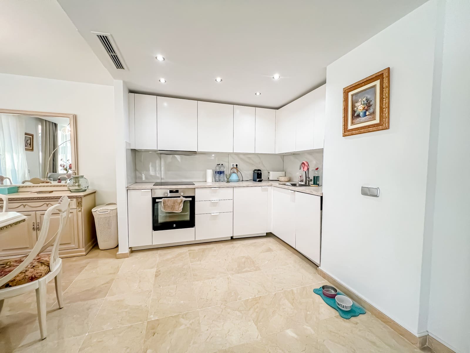 2 makuuhuone Huoneisto myytävänä paikassa Benahavis mukana uima-altaan 
autotalli - 400 000 € (Ref: 9330694)