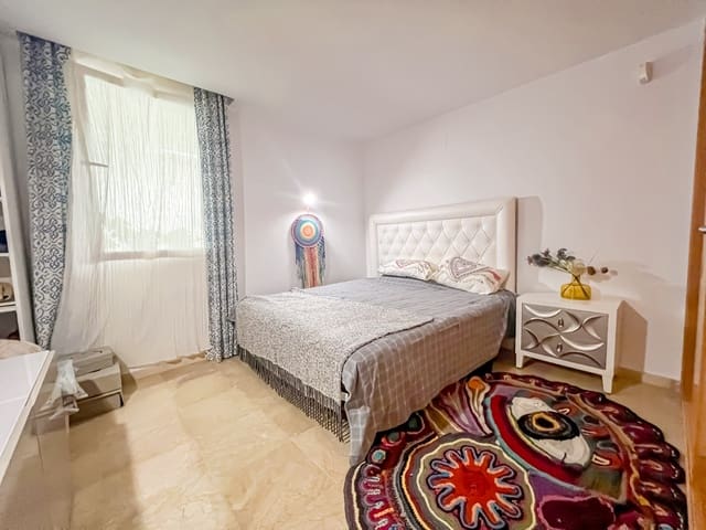 2 makuuhuone Huoneisto myytävänä paikassa Benahavís mukana uima-altaan 
autotalli - 400 000 € (Ref: 9330694)