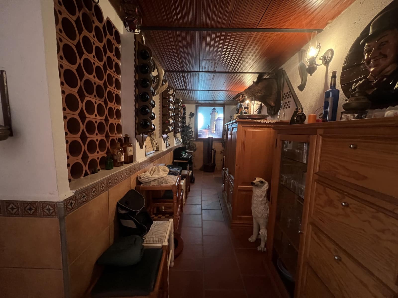 6 soveværelse Finca/Landehus til salg i Enix med swimmingpool - € 380.000 (Ref: 9330698)