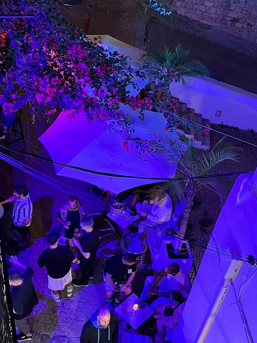 Restaurant/Bar til salgs i Ibiza by - € 435 000 (Ref: 9344655)