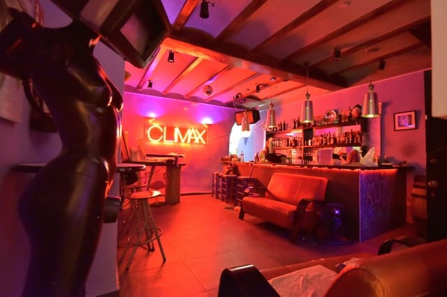 Restaurant/Bar til salgs i Ibiza by - € 435 000 (Ref: 9344655)