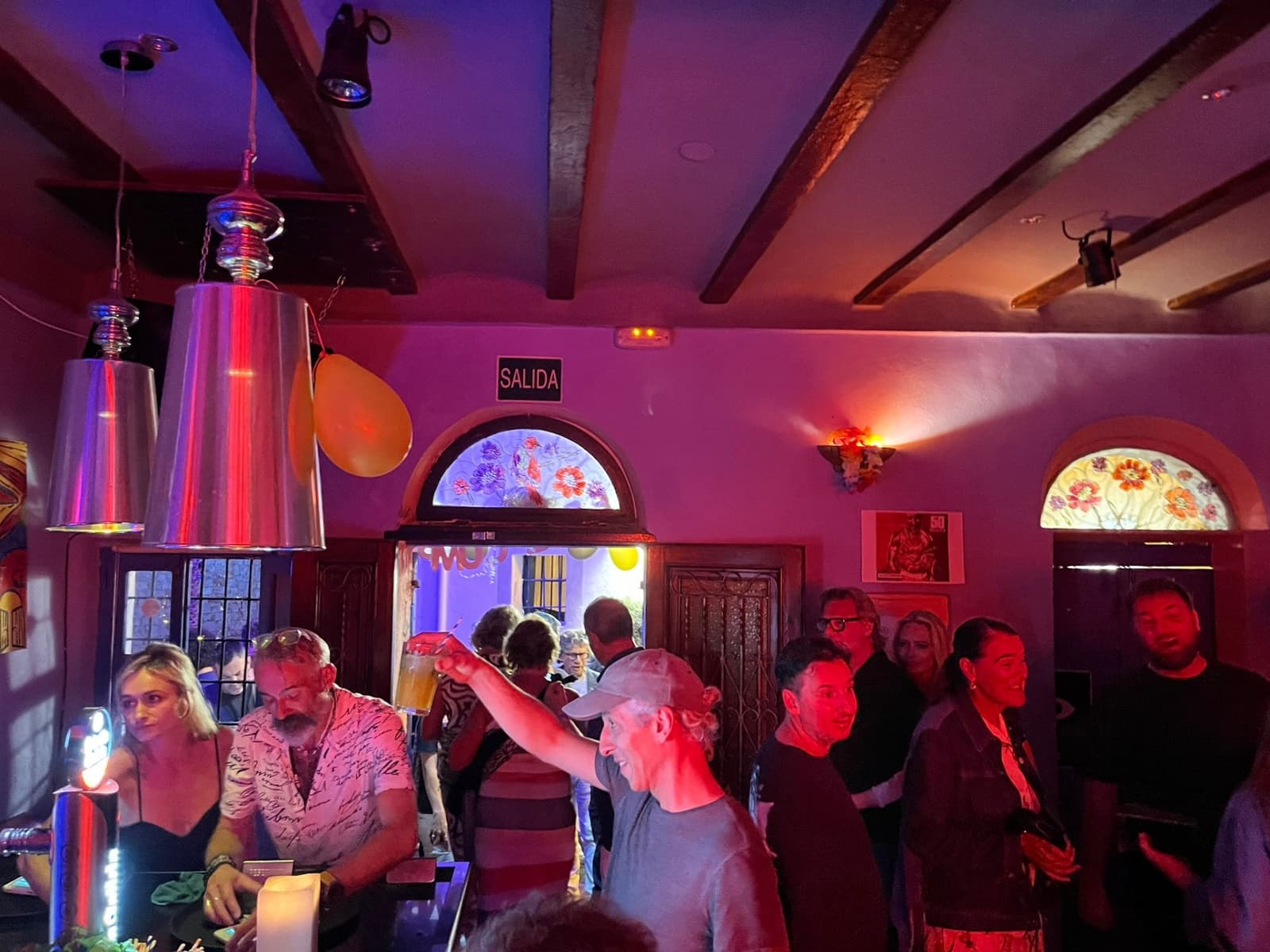 Restaurant/Bar til salgs i Ibiza by - € 435 000 (Ref: 9344655)