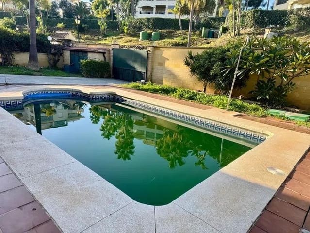 4 soveværelse Villa til salg i Mijas Costa, Mijas med swimmingpool garage - € 820.000 (Ref: 9355915)