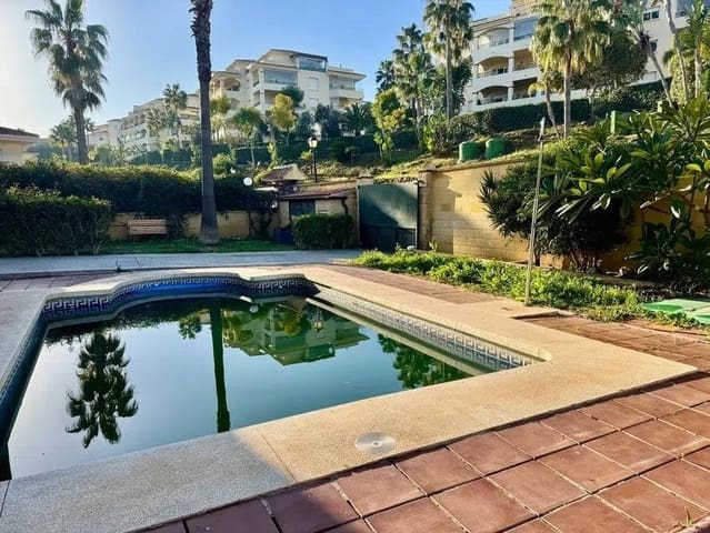4 soveværelse Villa til salg i Mijas Costa, Mijas med swimmingpool garage - € 820.000 (Ref: 9355915)