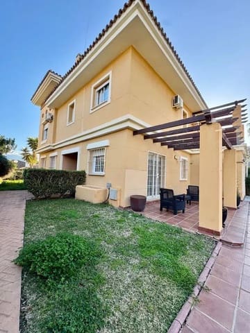 4 soveværelse Villa til salg i Mijas Costa, Mijas med swimmingpool garage - € 820.000 (Ref: 9355915)