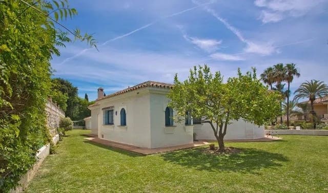 3 slaapkamer Villa te koop in Mijas Costa, Mijas met zwembad garage - € 1.650.000 (Ref: 9362389)
