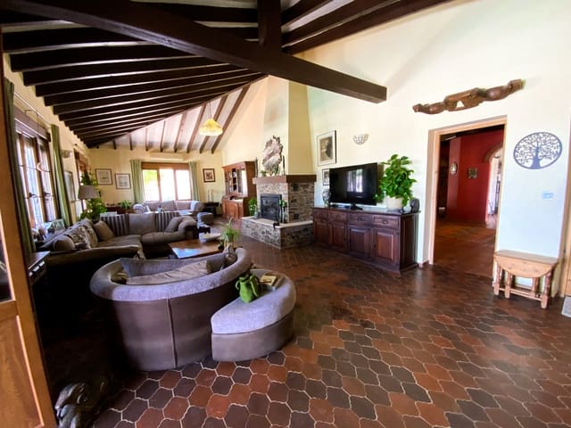 3 soveværelse Finca/Landehus til salg i Mijas Costa, Mijas med swimmingpool garage - € 1.090.000 (Ref: 9362390)