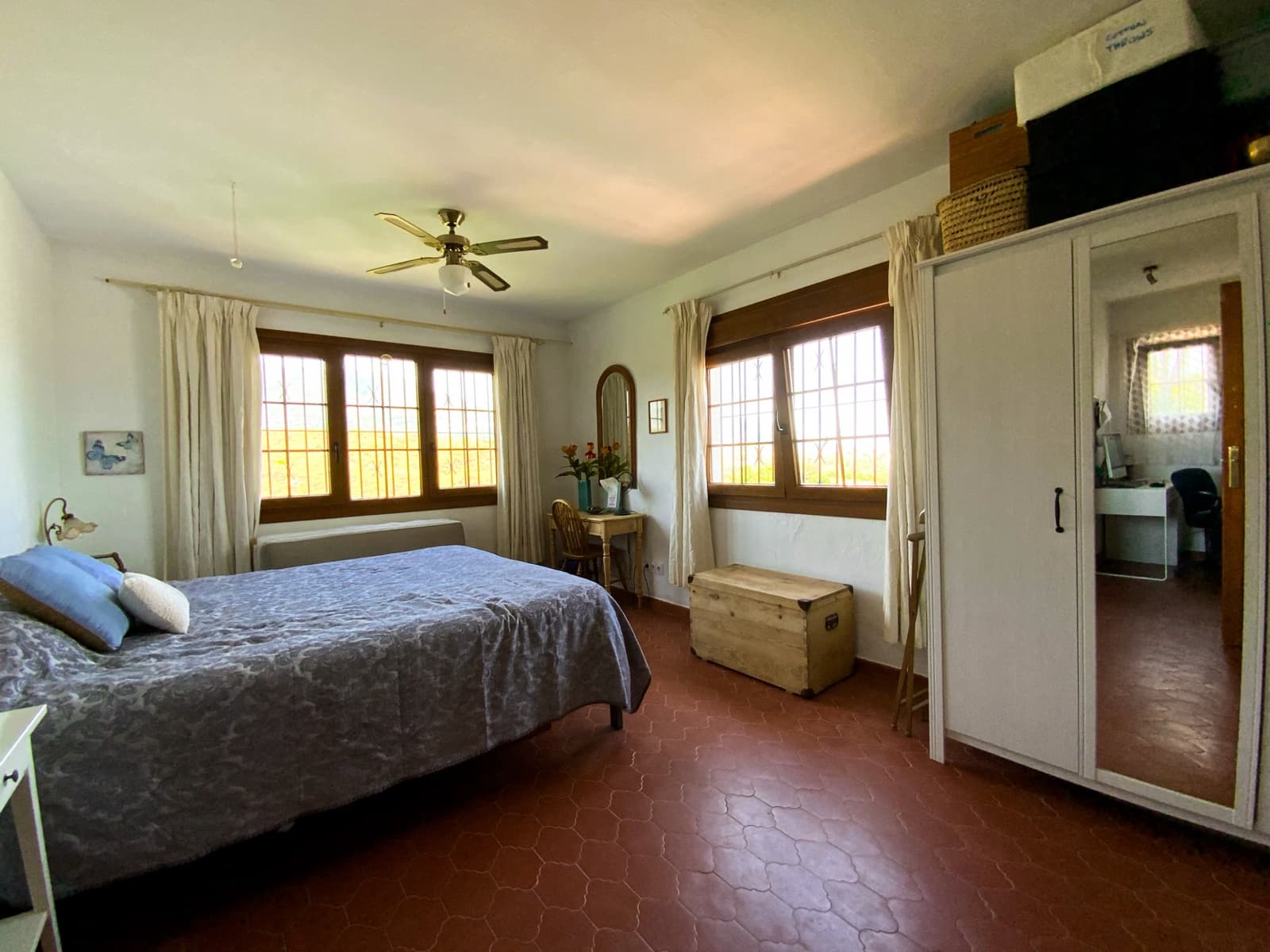 3 soveværelse Finca/Landehus til salg i Mijas Costa med swimmingpool garage - € 1.090.000 (Ref: 9362390)