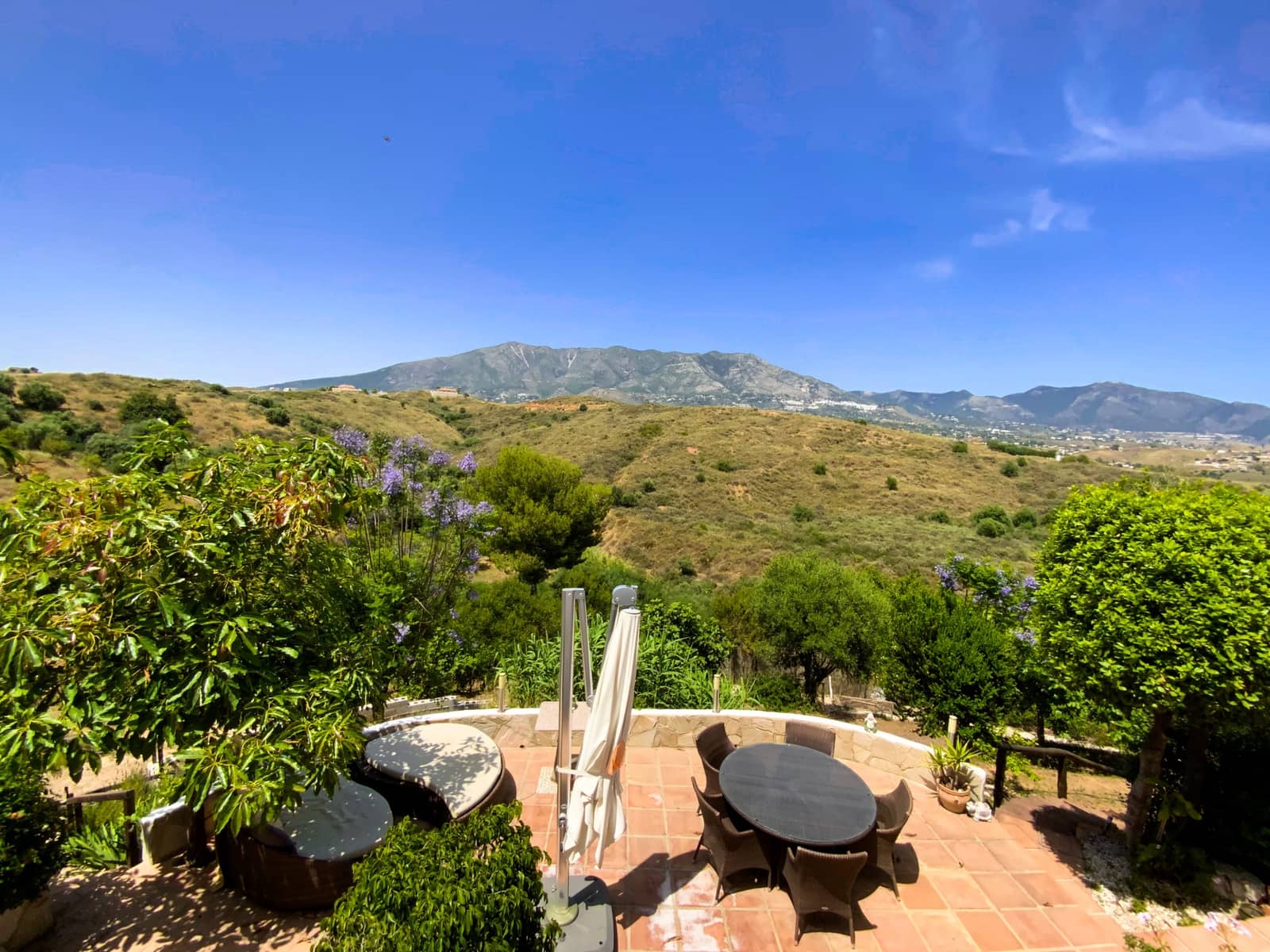 3 soveværelse Finca/Landehus til salg i Mijas Costa med swimmingpool garage - € 1.090.000 (Ref: 9362390)