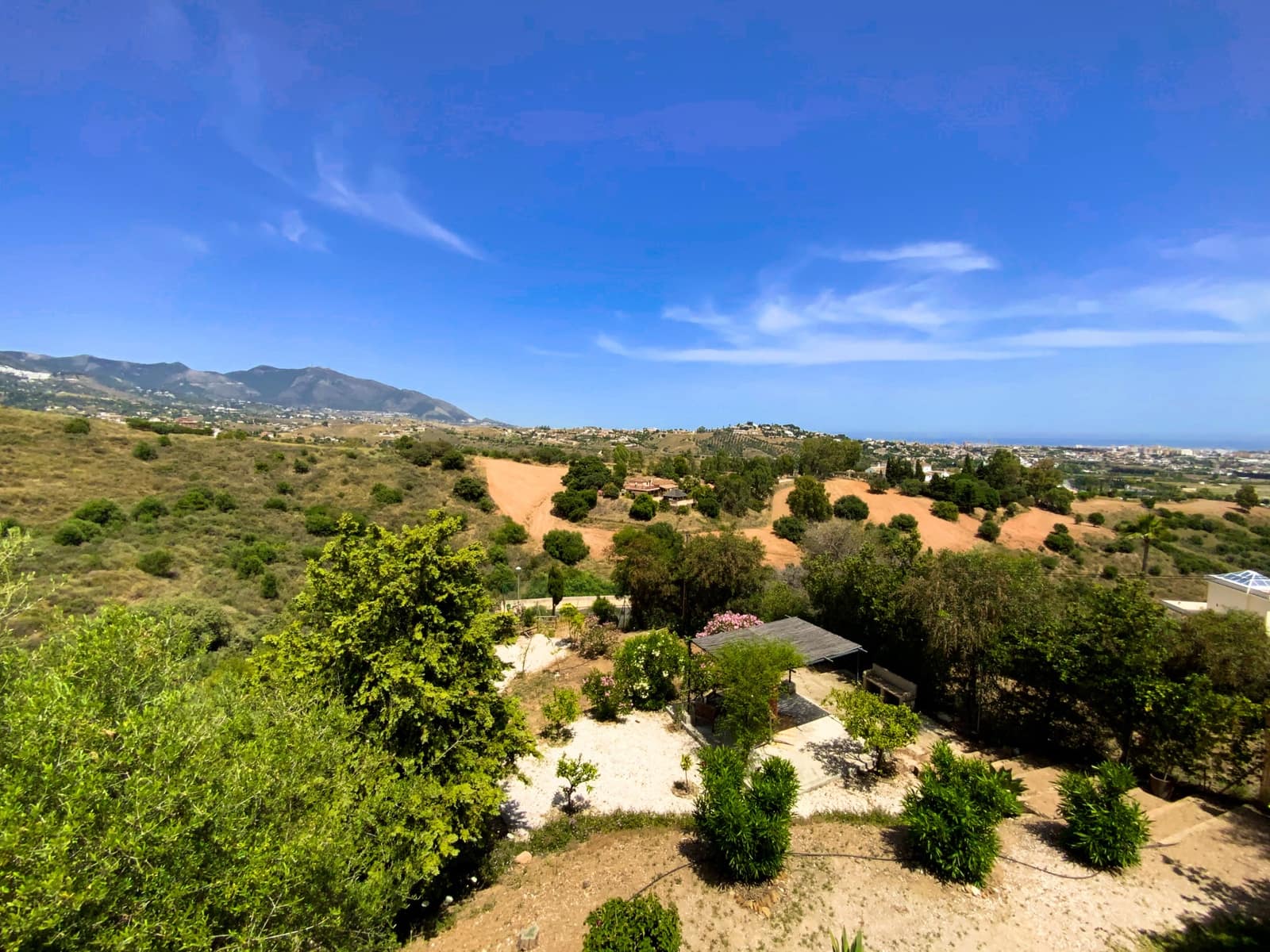 3 soveværelse Finca/Landehus til salg i Mijas Costa med swimmingpool garage - € 1.090.000 (Ref: 9362390)