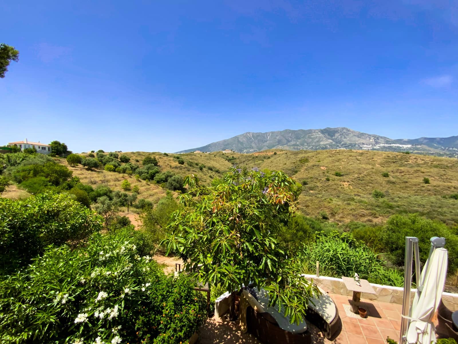 3 soveværelse Finca/Landehus til salg i Mijas Costa med swimmingpool garage - € 1.090.000 (Ref: 9362390)