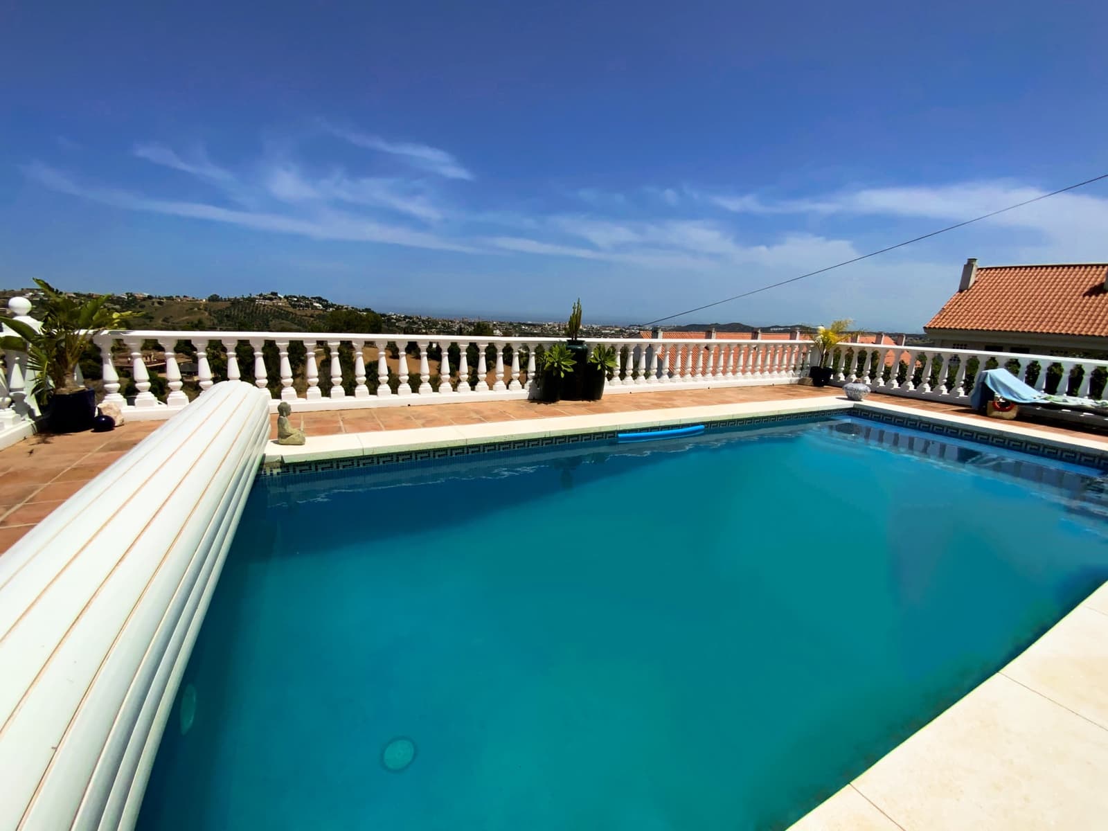 3 soveværelse Finca/Landehus til salg i Mijas Costa med swimmingpool garage - € 1.090.000 (Ref: 9362390)