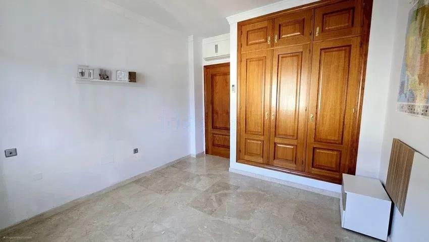 4 soveværelse Villa til salg i Mijas Costa med swimmingpool garage - € 790.000 (Ref: 9362391)