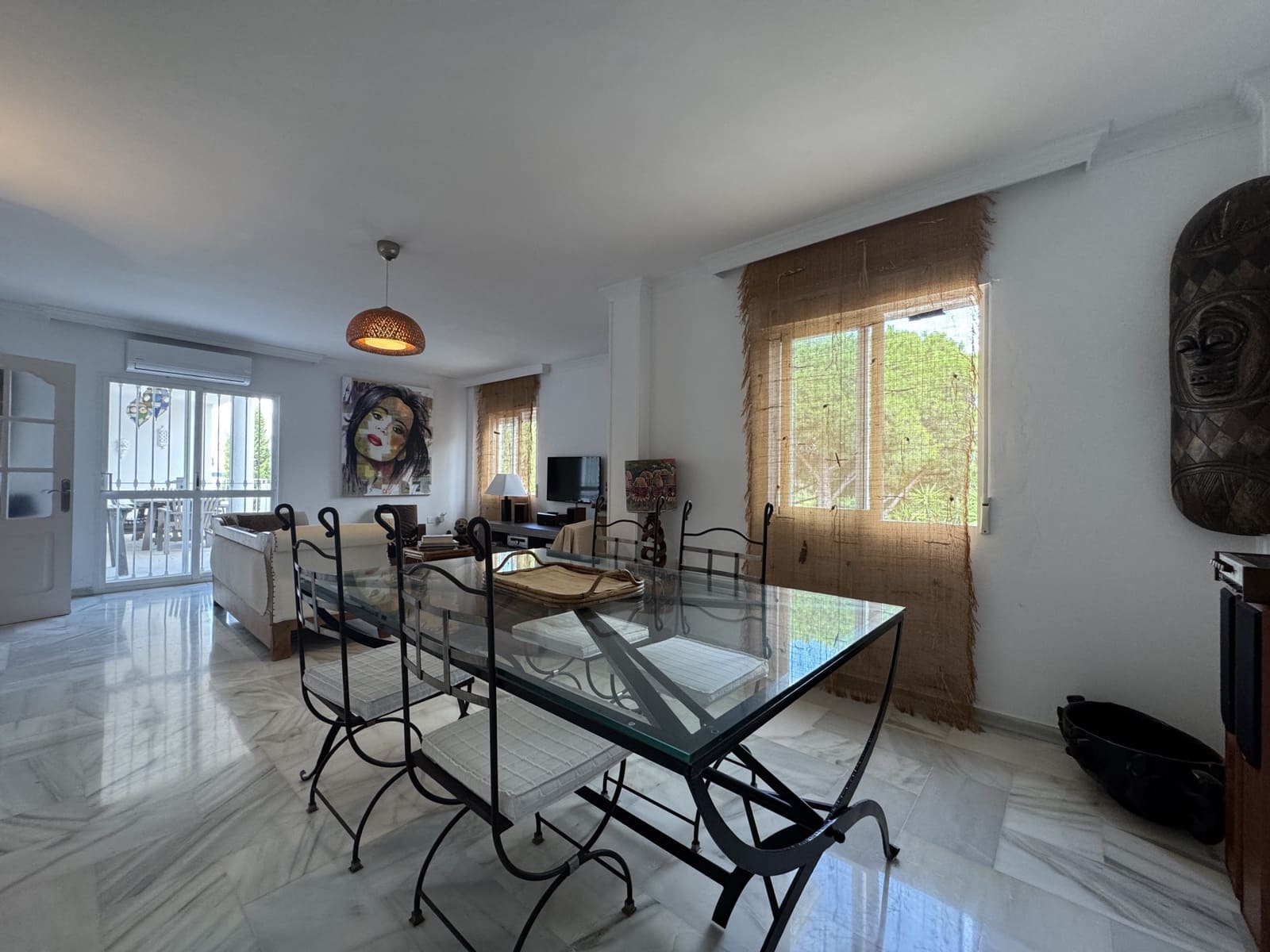 5 soverom Villa til salgs i Pinos de Alhaurin med svømmebasseng garasje - € 1 300 000 (Ref: 9367348)