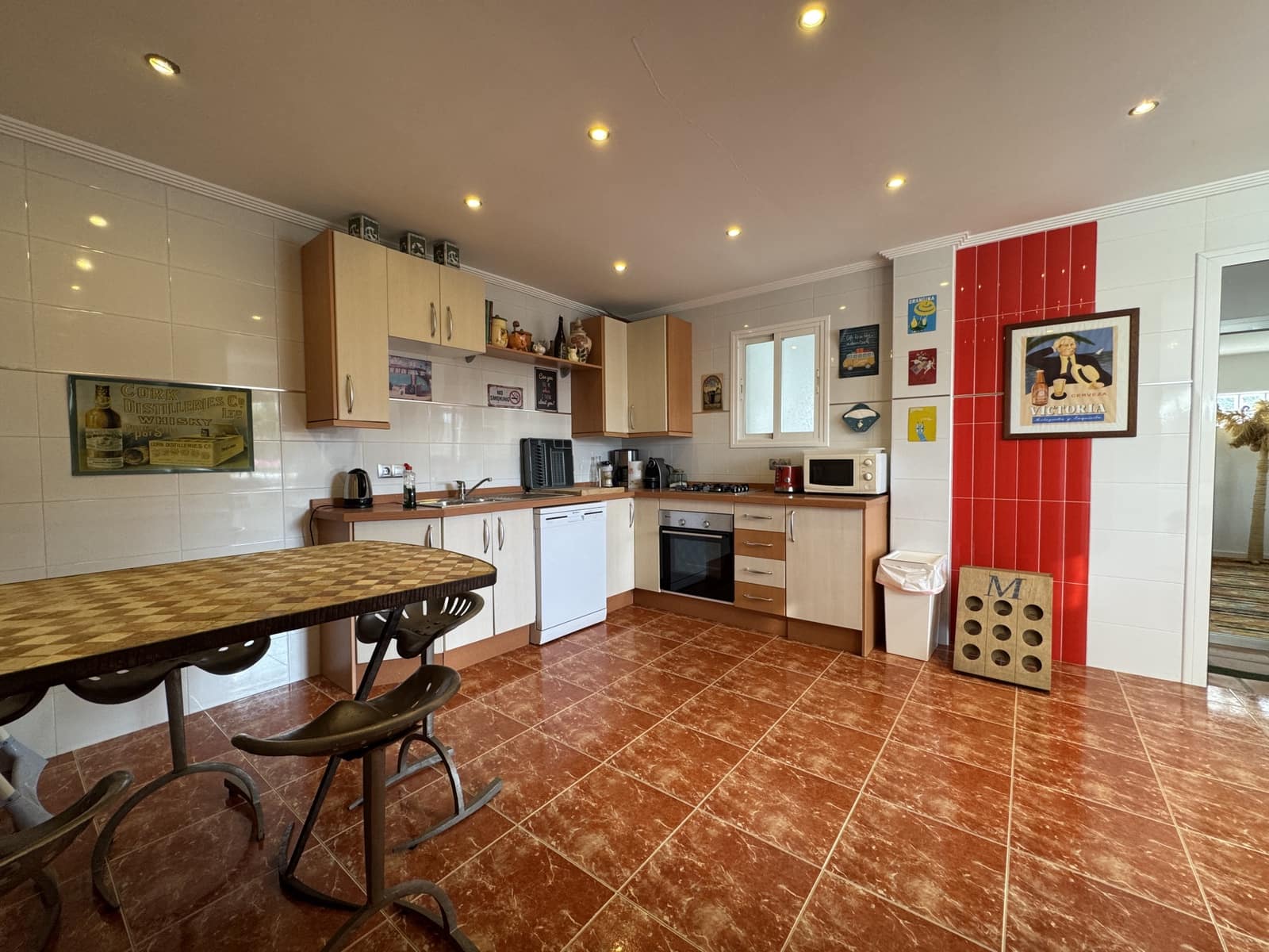 5 soverom Villa til salgs i Pinos de Alhaurin med svømmebasseng garasje - € 1 300 000 (Ref: 9367348)