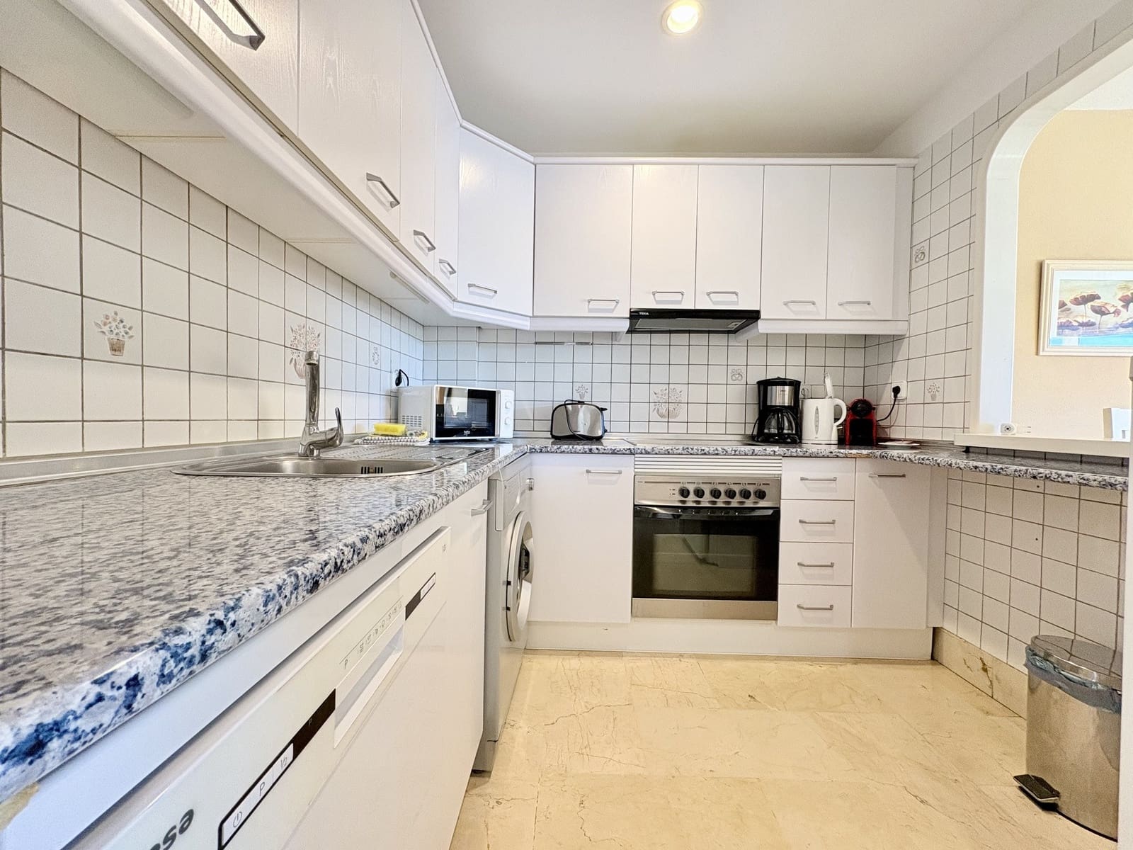2 bedroom Penthouse for sale in Mijas Costa with pool garage - € 350,000 (Ref: 9371966)