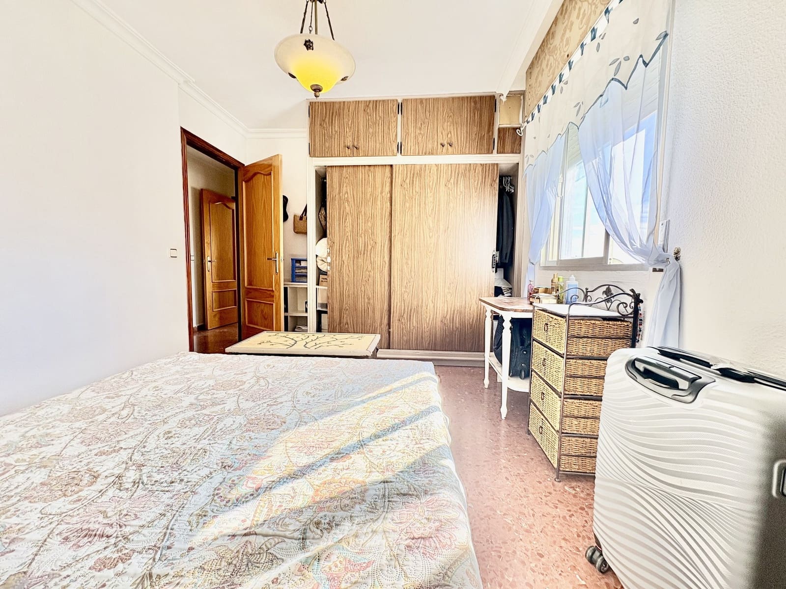 3 makuuhuone Huoneisto myytävänä paikassa Fuengirola mukana 
autotalli - 320 000 € (Ref: 9375156)