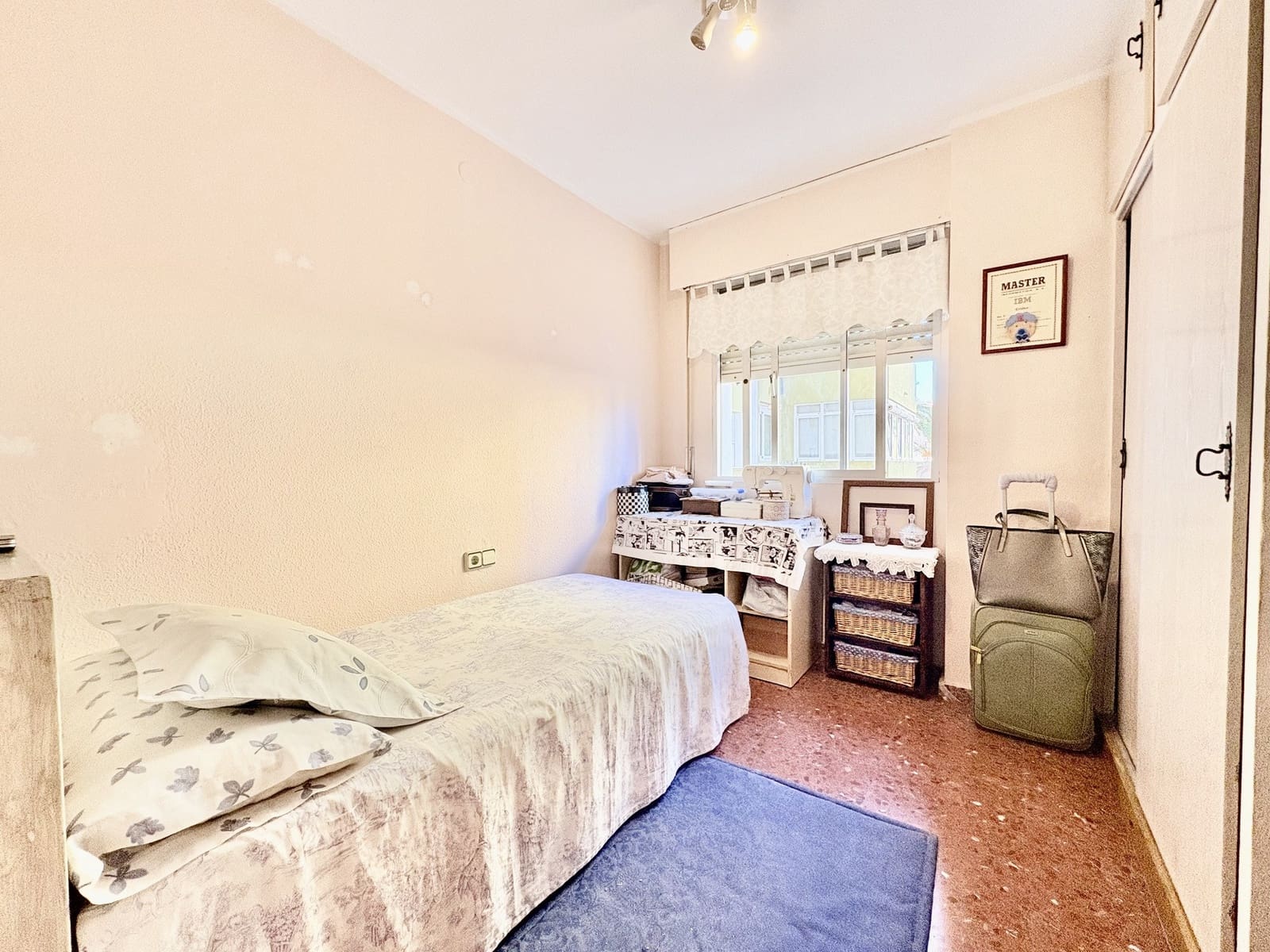 3 makuuhuone Huoneisto myytävänä paikassa Fuengirola mukana 
autotalli - 320 000 € (Ref: 9375156)