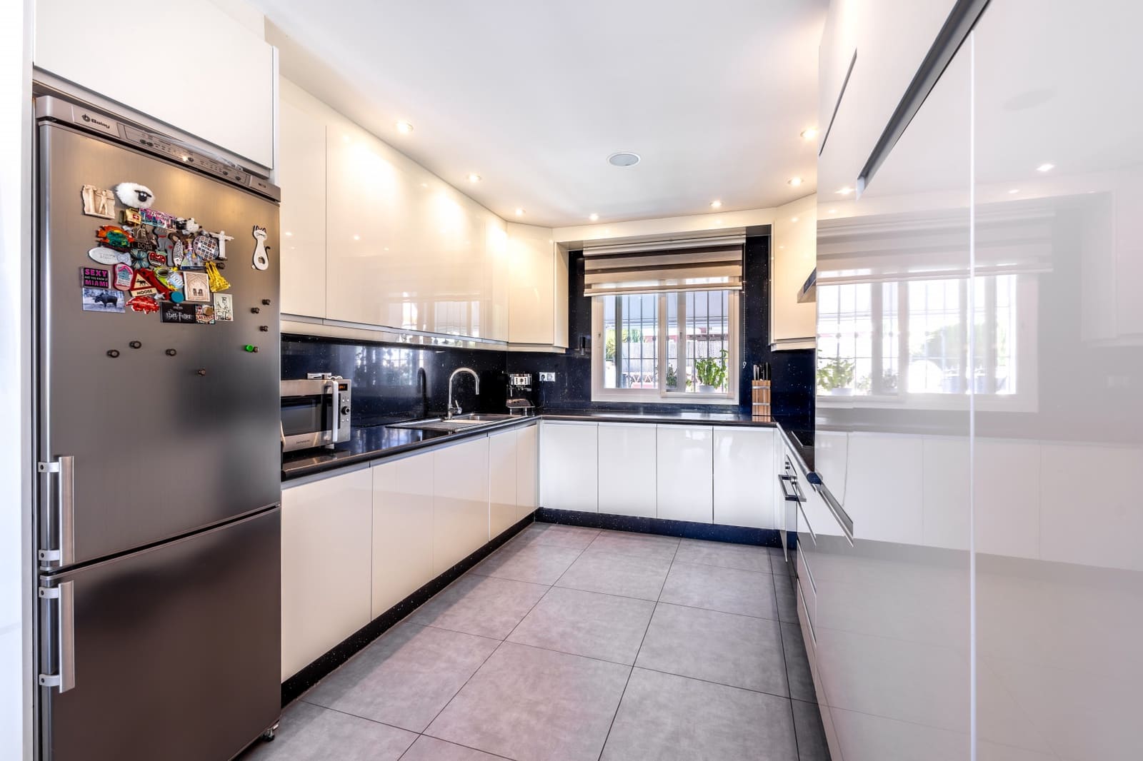 6 slaapkamer Villa te koop in Coin met zwembad garage - € 995.000 (Ref: 9375157)