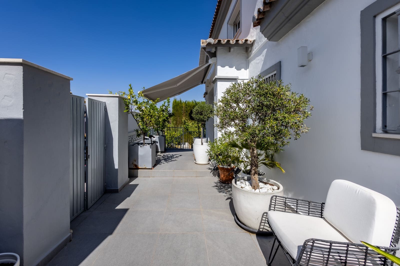 6 slaapkamer Villa te koop in Coin met zwembad garage - € 995.000 (Ref: 9375157)