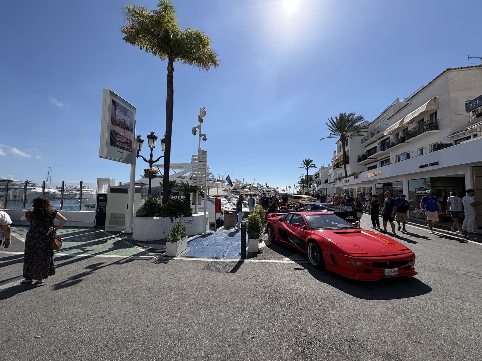 3 bedroom Apartment for sale in Puerto Banus with garage - € 1,095,000 (Ref: 9377891)