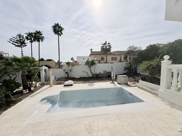 9 slaapkamer Villa te koop in Mijas Costa, Mijas met zwembad garage - € 1.699.000 (Ref: 9377892)