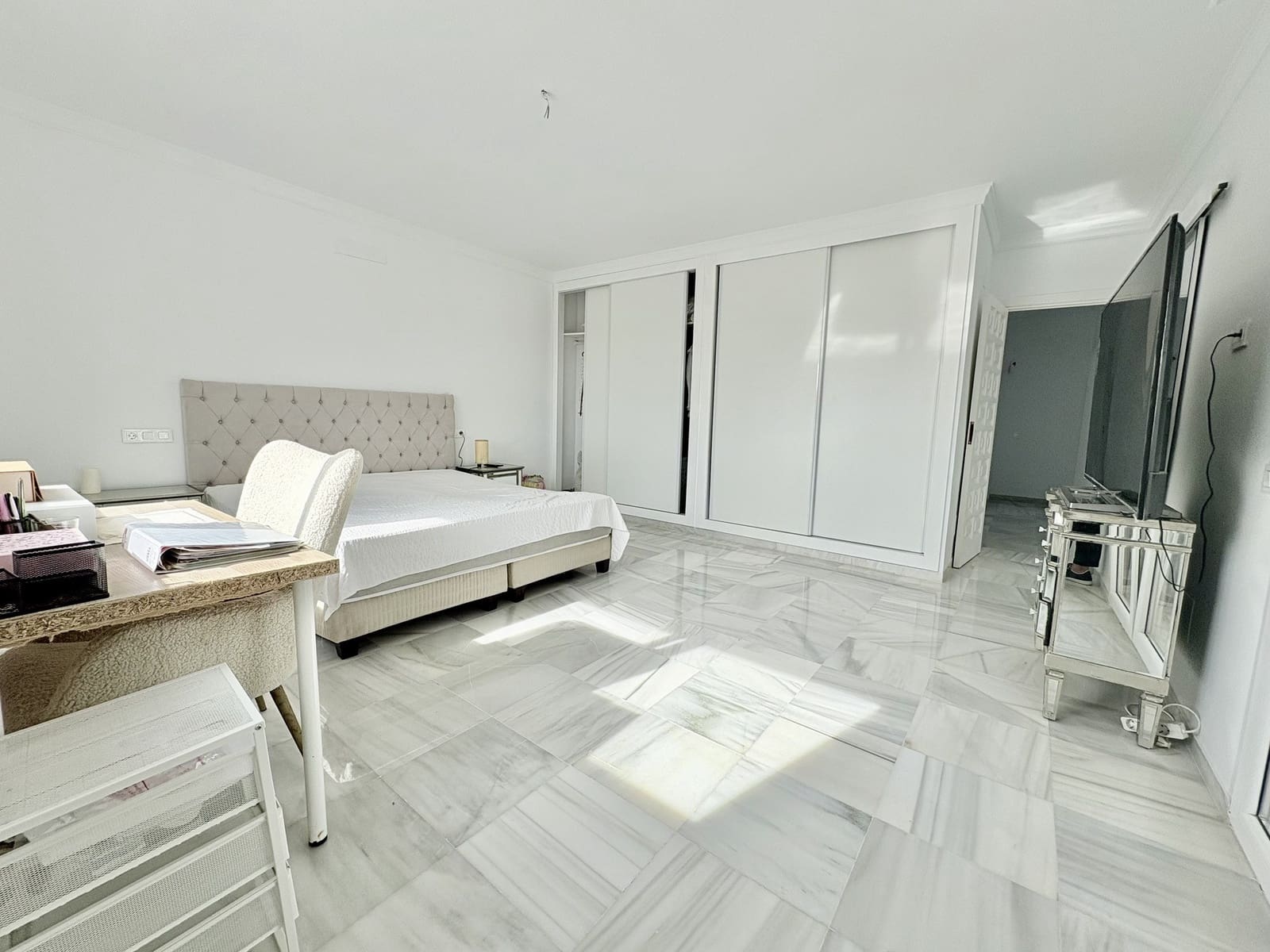 9 bedroom Villa for sale in Mijas Costa with pool garage - € 1,699,000 (Ref: 9377892)