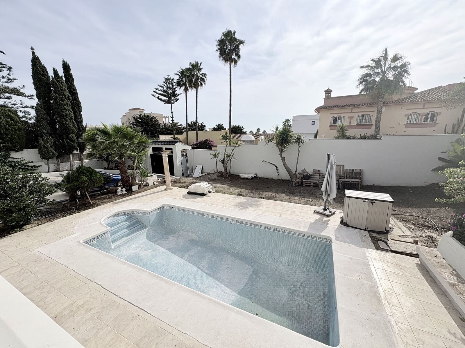 9 bedroom Villa for sale in Mijas Costa with pool garage - € 1,699,000 (Ref: 9377892)