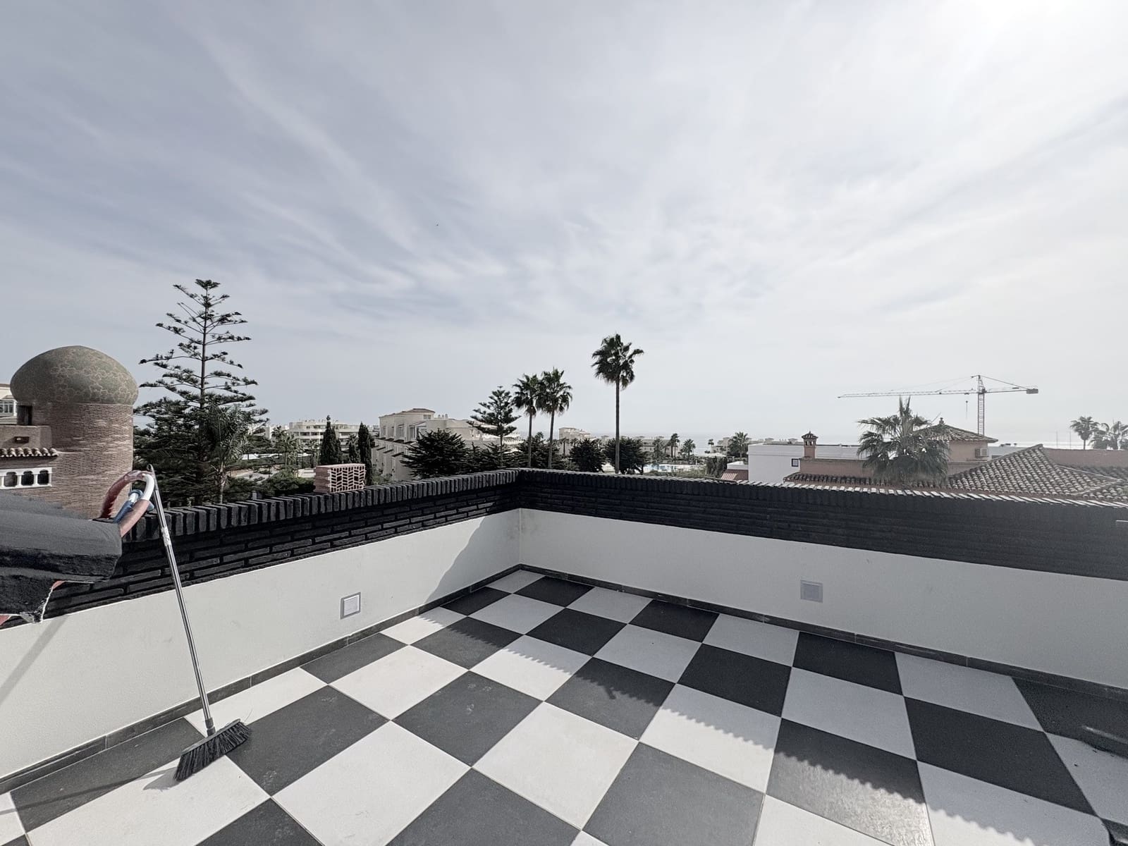 9 bedroom Villa for sale in Mijas Costa with pool garage - € 1,699,000 (Ref: 9377892)