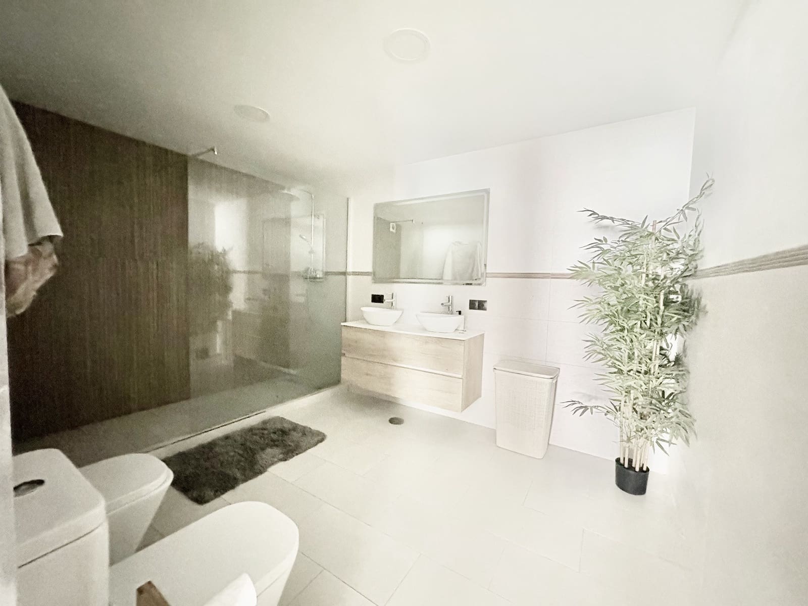 9 bedroom Villa for sale in Mijas Costa with pool garage - € 1,699,000 (Ref: 9377892)