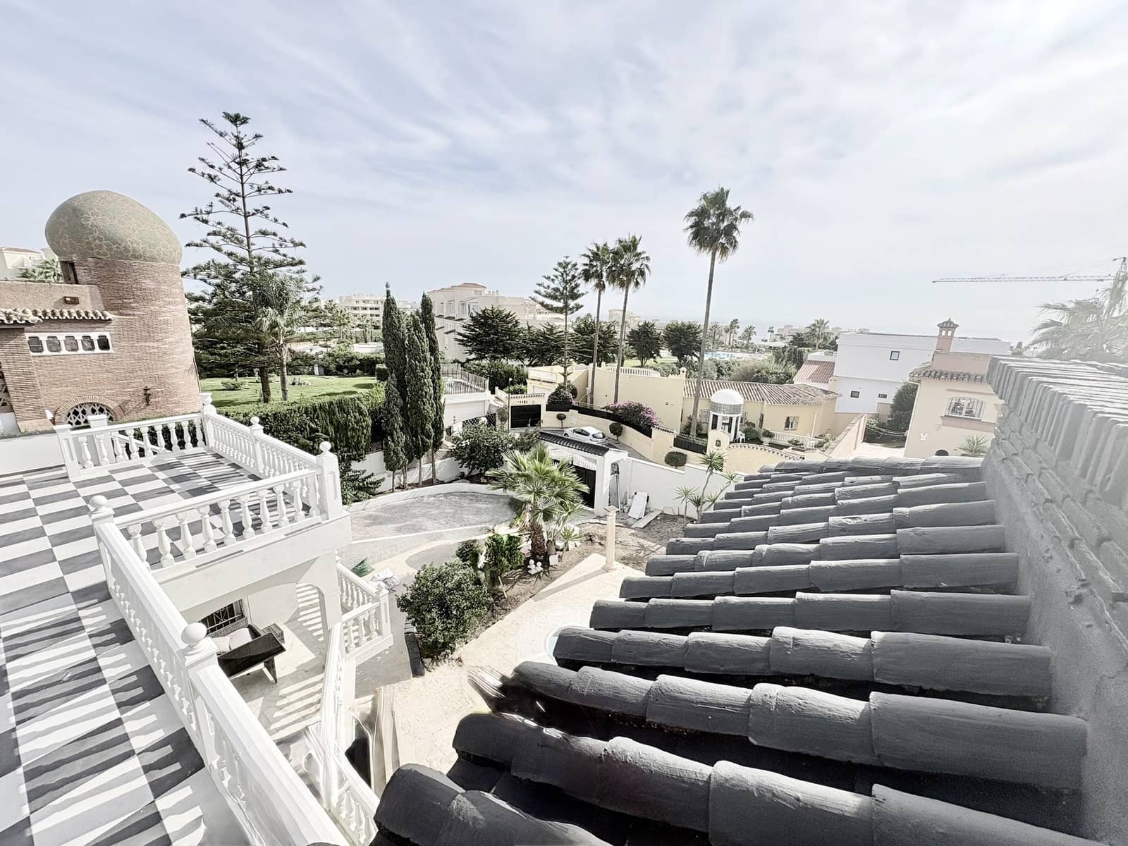 9 bedroom Villa for sale in Mijas Costa with pool garage - € 1,699,000 (Ref: 9377892)