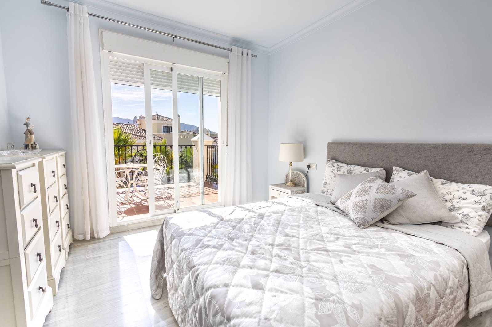 3 camera da letto Villa in vendita in Alhaurin Golf con piscina garage - 695.000 € (Rif: 9378940)