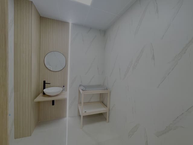 Företag till salu i Roquetas de Mar - 175 000 € (Ref: 9382572)